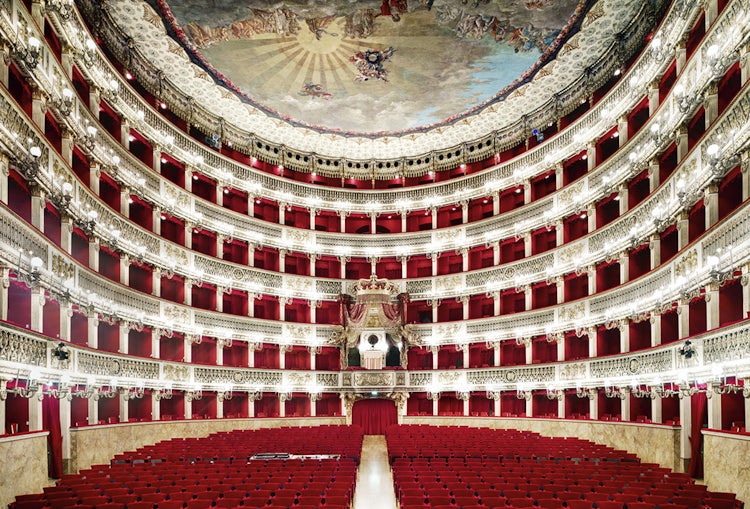Theaters in Florence Music, Orchestra, Comedy, Operas & Live Plays